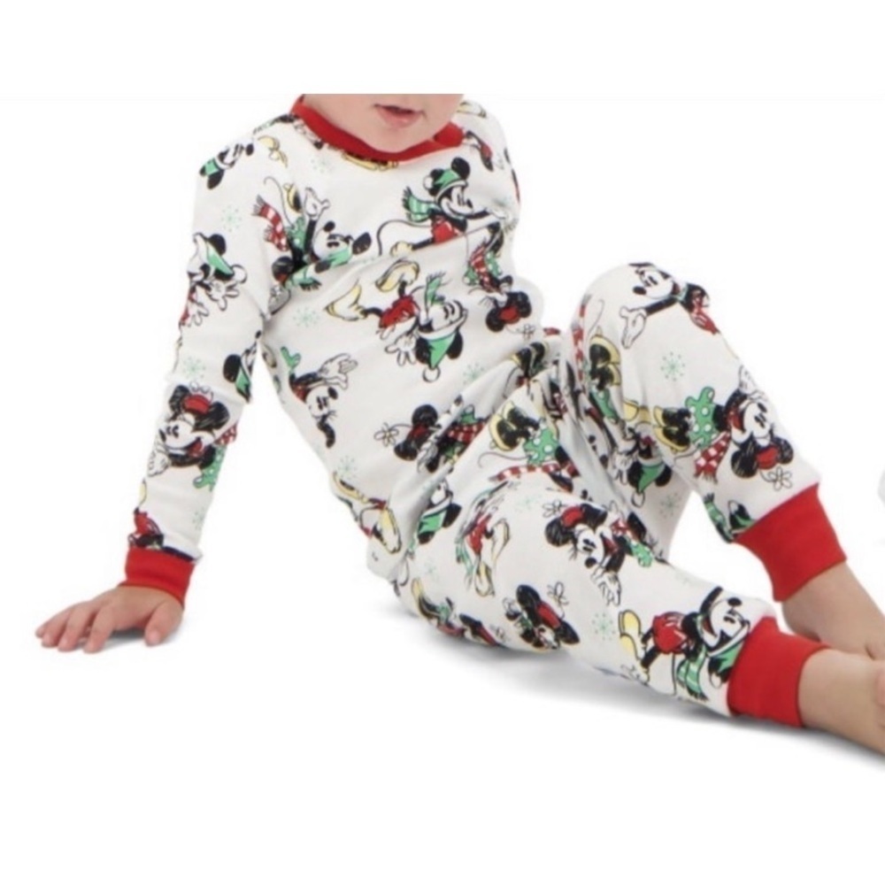 MICKEY MOUSE HOLIDAY PAJAMA SET - WHITE MULTI SIZES (NEW WITH TAGS) A2